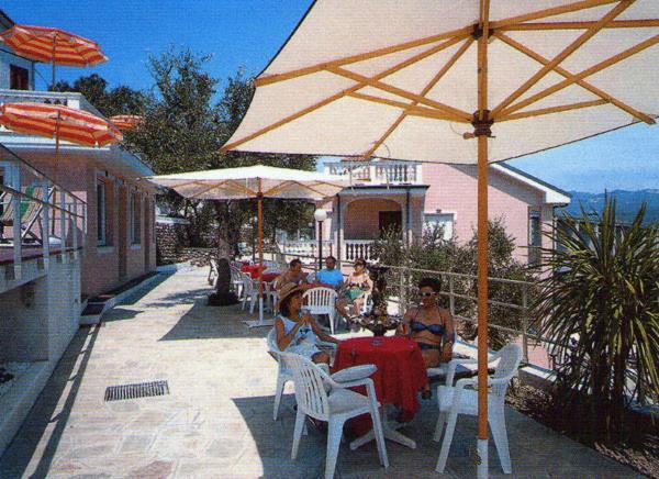 Residence Hotel Edy Imperia Exteriér fotografie