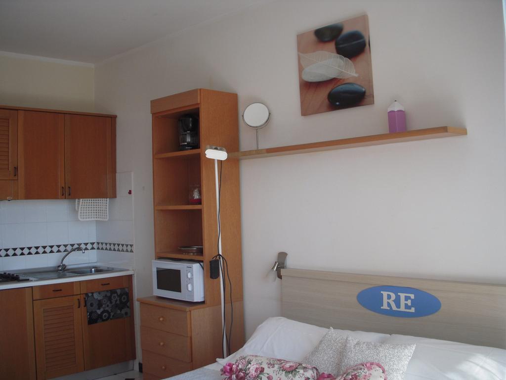 Residence Hotel Edy Imperia Exteriér fotografie