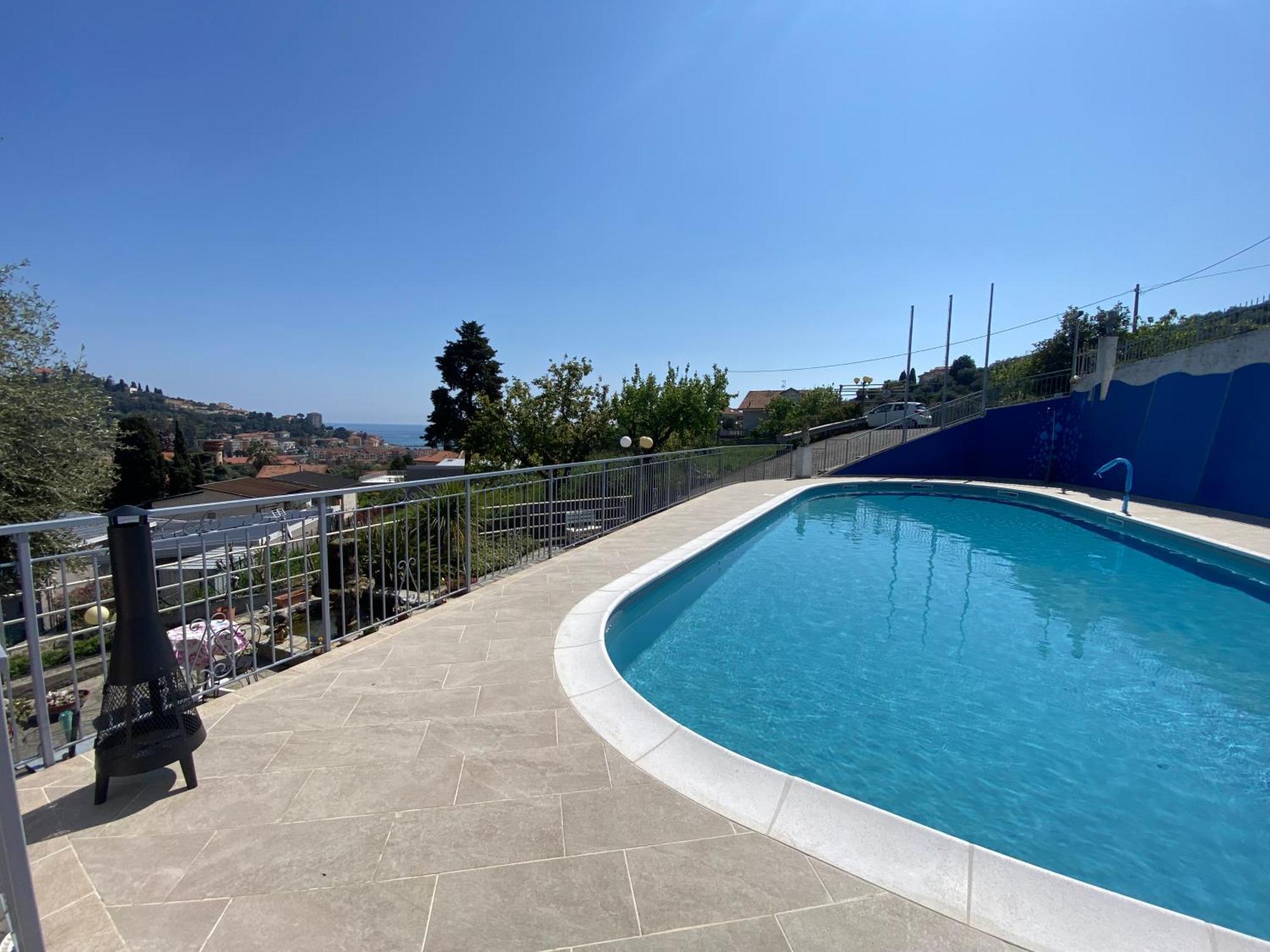 Residence Hotel Edy Imperia Exteriér fotografie